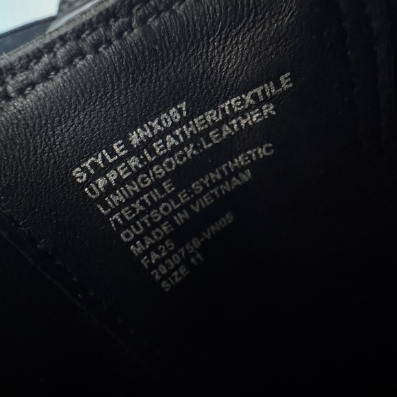 NIB! MADEWELL Women’s The Sylvia Chelsea Boot in True Black Leather Size 11 - Picture 13 of 15